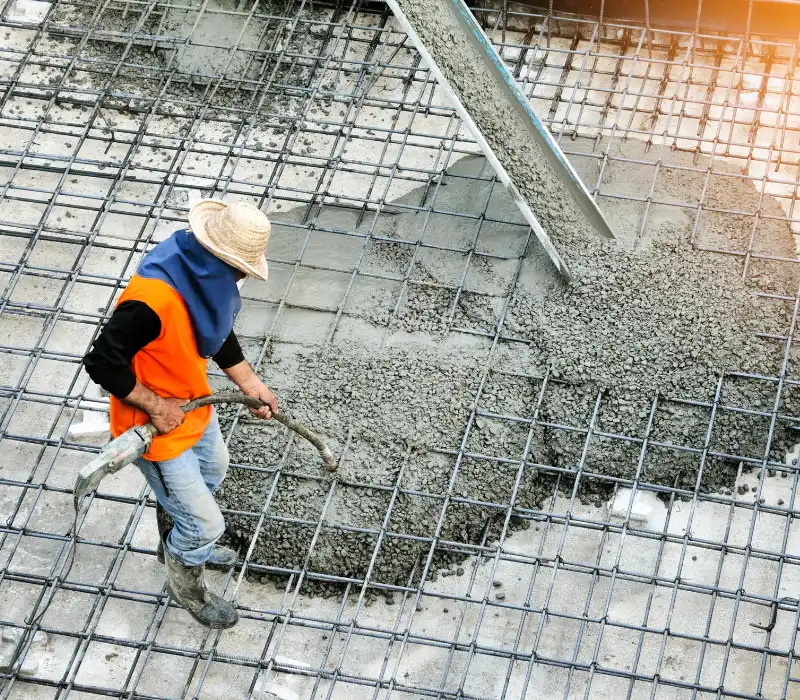 Kırklareli'de hazır beton döküm sahnesi